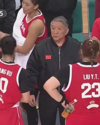 开云体育官方版-世预赛首战！中国女篮PK马里女篮，新队长表态宫鲁鸣变阵冲开门红