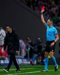 哈维谈染红被驱逐：没必要且不公平，但只能接受